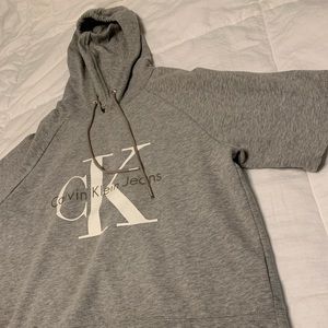 Calvin Klein cropped short sleeve